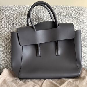 Unitude Flap Leather Shoulder Tote Bag - Genuine HIELEVEN (Dark Gray)